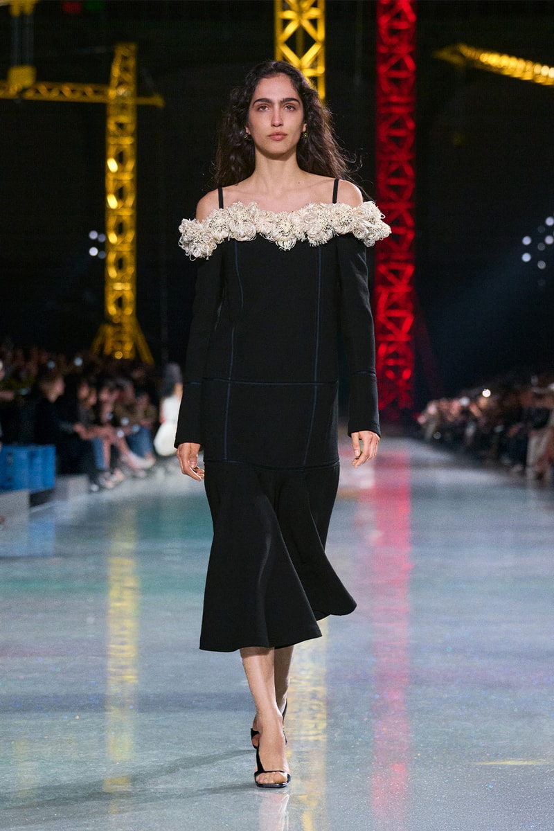 Chanel Embarks on a Dazzling Metamorphosis for Fall Winter 2026 pfw runway collection
