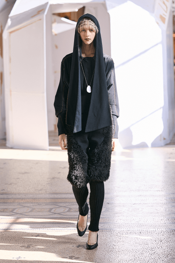 Kiko Kostadinov Fall Winter 2026 Paris Fashion Week womenswear Laura Deanna Fanning runway