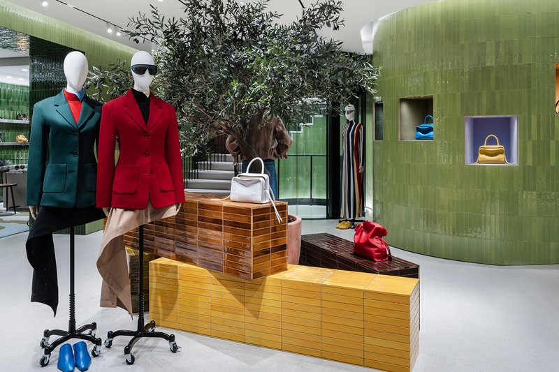 LOEWE Opens New Flagship on Paris's Rue Saint-Honoré casa loewe france location