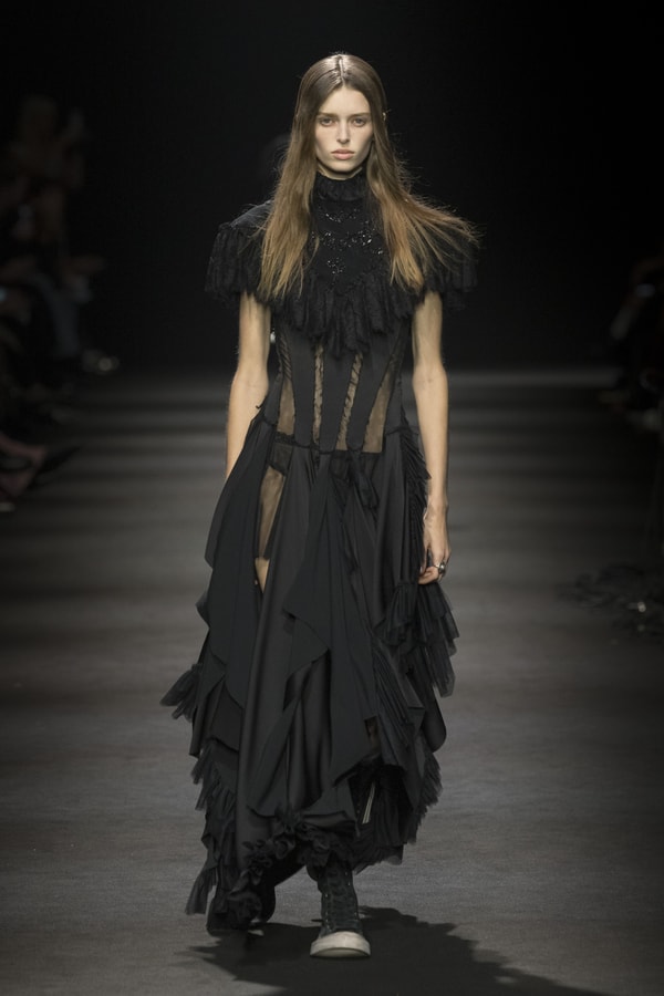 Ann Demeulemeester Fall/Winter 2026 “Dear Night Thoughts” Ann Demeulemeester FW26 Finds Solace in “Dear Night Thoughts” Runway Collection Paris Fashion Week Stefano Gallici