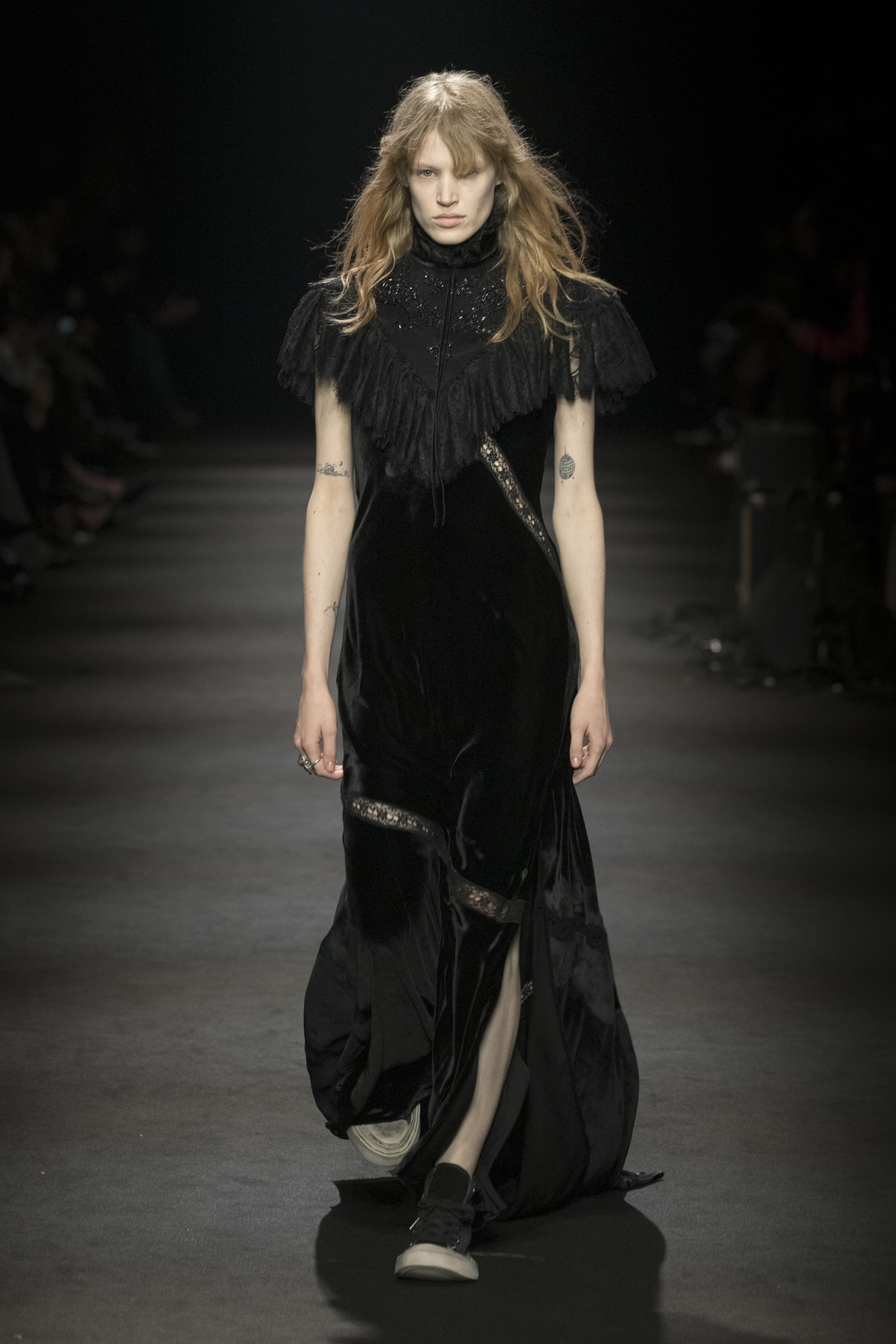 Ann Demeulemeester Fall/Winter 2026 “Dear Night Thoughts” Ann Demeulemeester FW26 Finds Solace in “Dear Night Thoughts” Runway Collection Paris Fashion Week Stefano Gallici