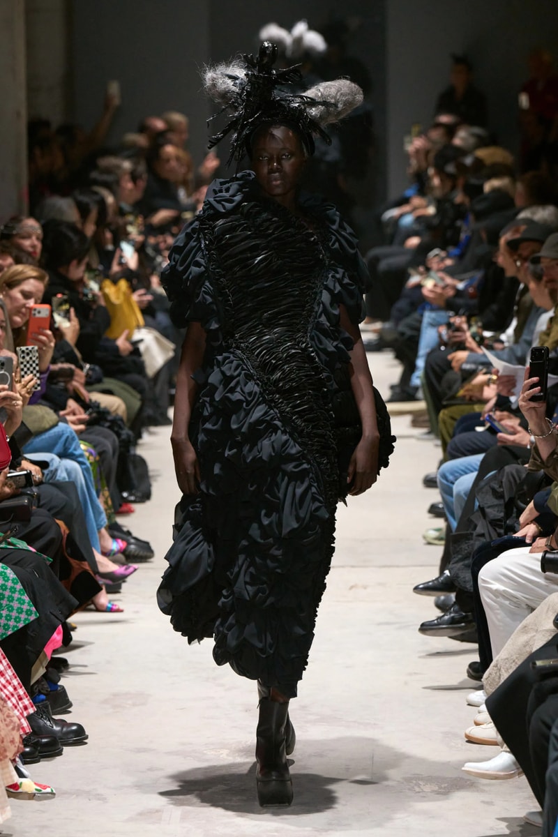COMME des GARÇONS Fall/Winter 2026 Runway Collection Paris Fashion Week Rei Kawakubo