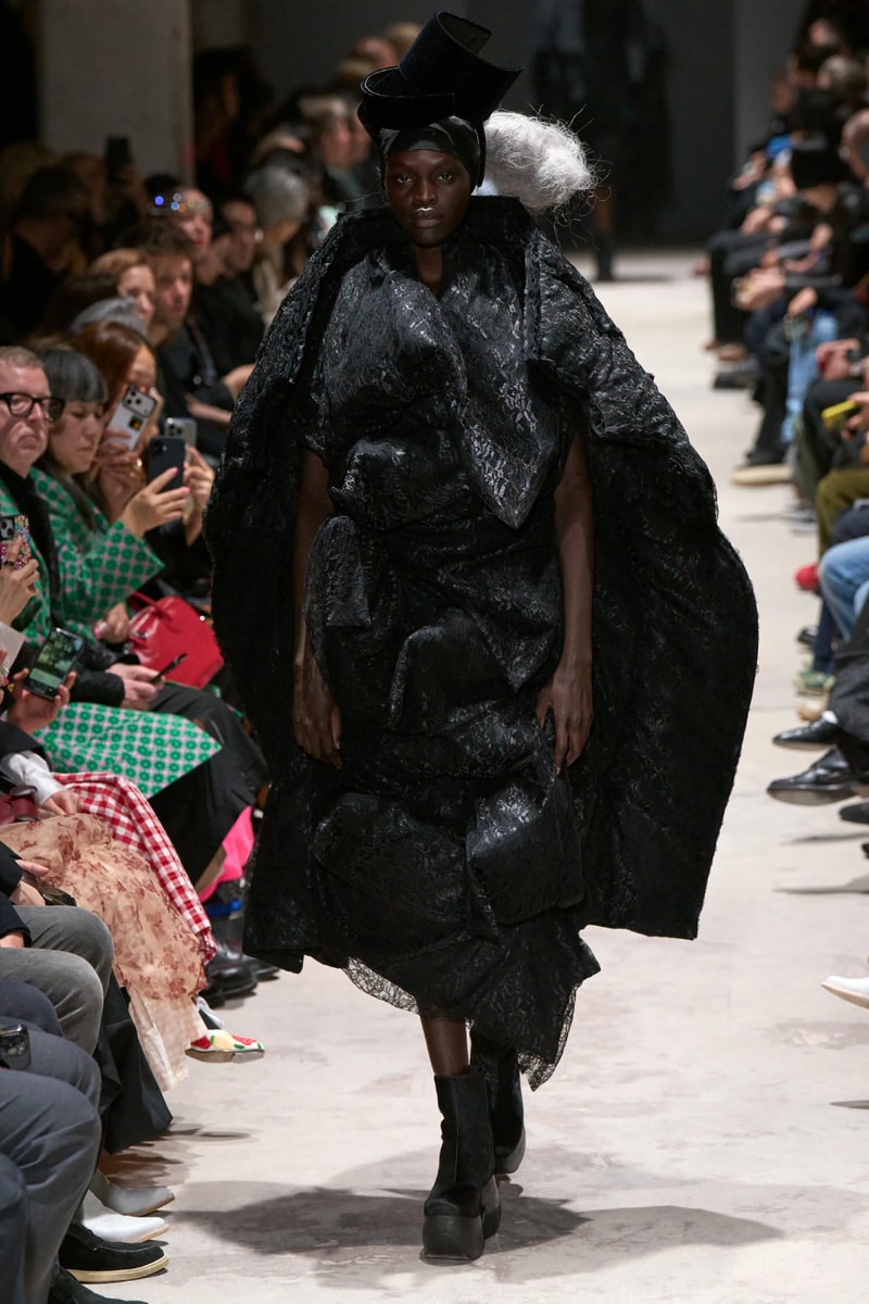 COMME des GARÇONS Fall/Winter 2026 Runway Collection Paris Fashion Week Rei Kawakubo