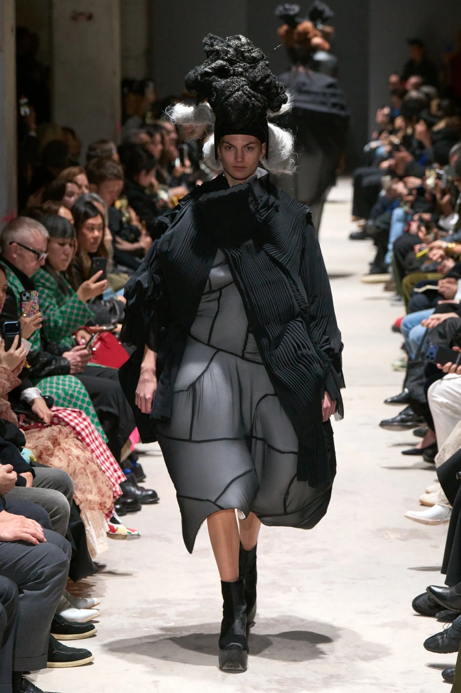 COMME des GARÇONS Fall/Winter 2026 Runway Collection Paris Fashion Week Rei Kawakubo