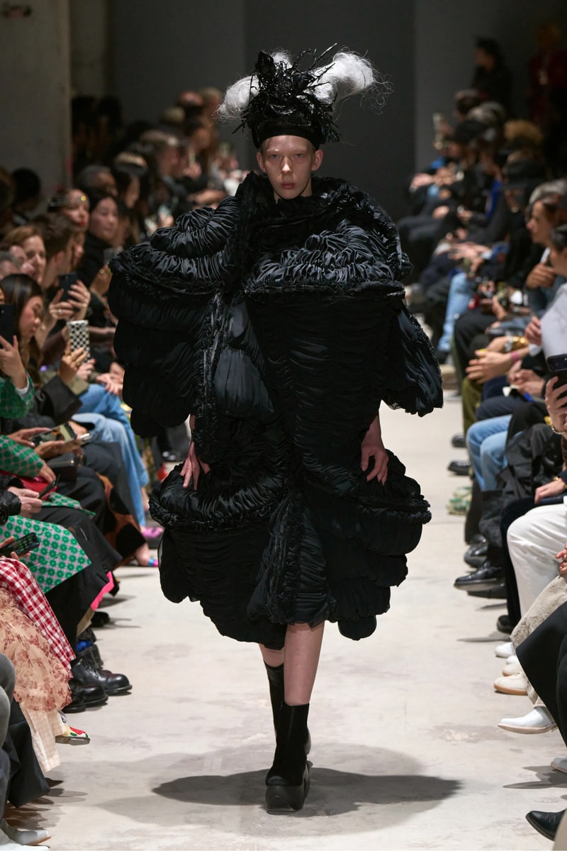 COMME des GARÇONS Fall/Winter 2026 Runway Collection Paris Fashion Week Rei Kawakubo