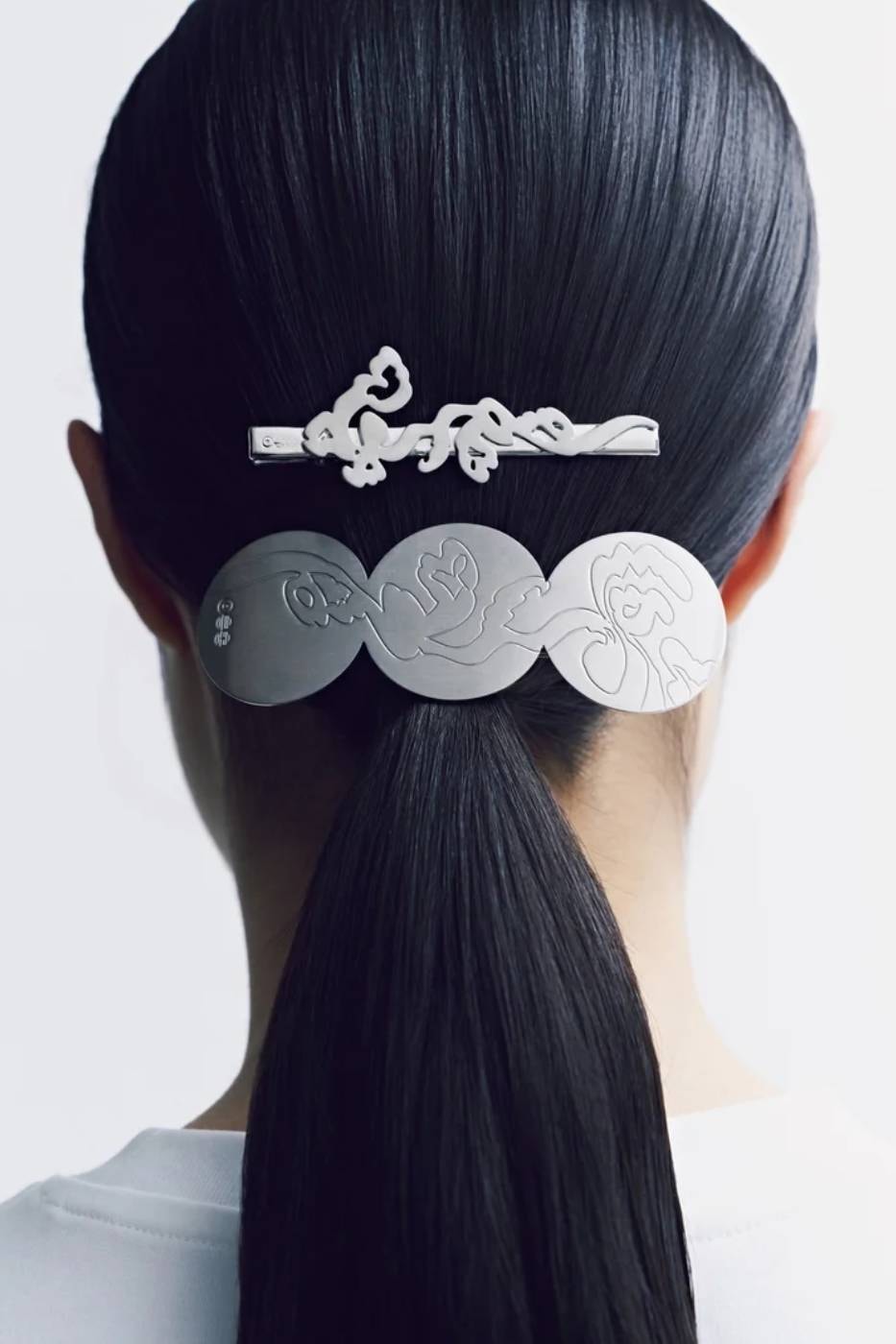 8 Drops na Hindi Mo Pwedeng Palampasin This Week Weekly Drops Supreme Maison Margiela MM6 Palace Skateboards TOGA Umbro Craig Green Fred Perry BTS HYBE Arc’teryx BEAMS BOY Hiking Patrol Mammut Holiday Call of Duty