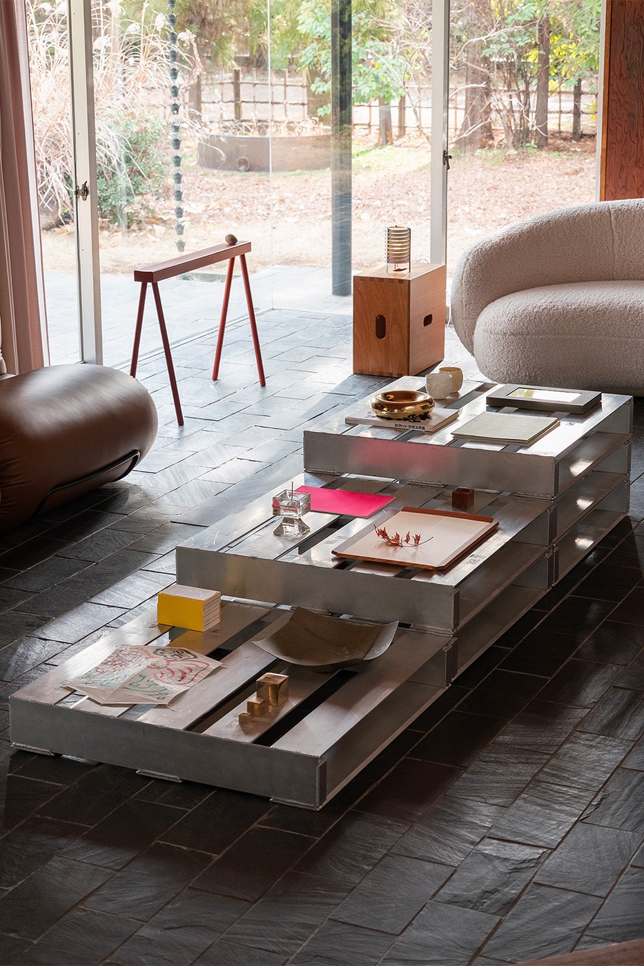 Akasaki & Vanhuyse 'Home–Home' exhibition Bundle Studio Japan