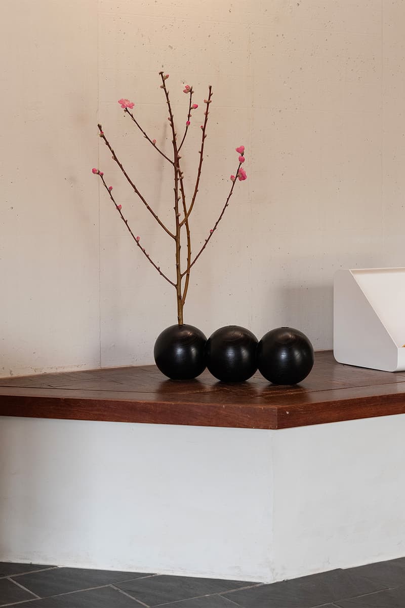 Akasaki & Vanhuyse 'Home–Home' exhibition Bundle Studio Japan