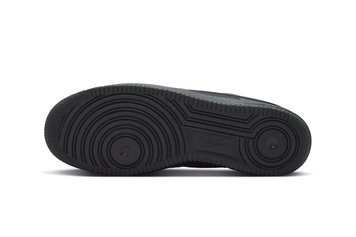 Nike Air Force 1 Low Woven “Anthracite” II9807-001 Release Info af1 sneaker af1 lowNike Gives the Air Force 1 Low Woven a Stealthy "Anthracite" Makeover
