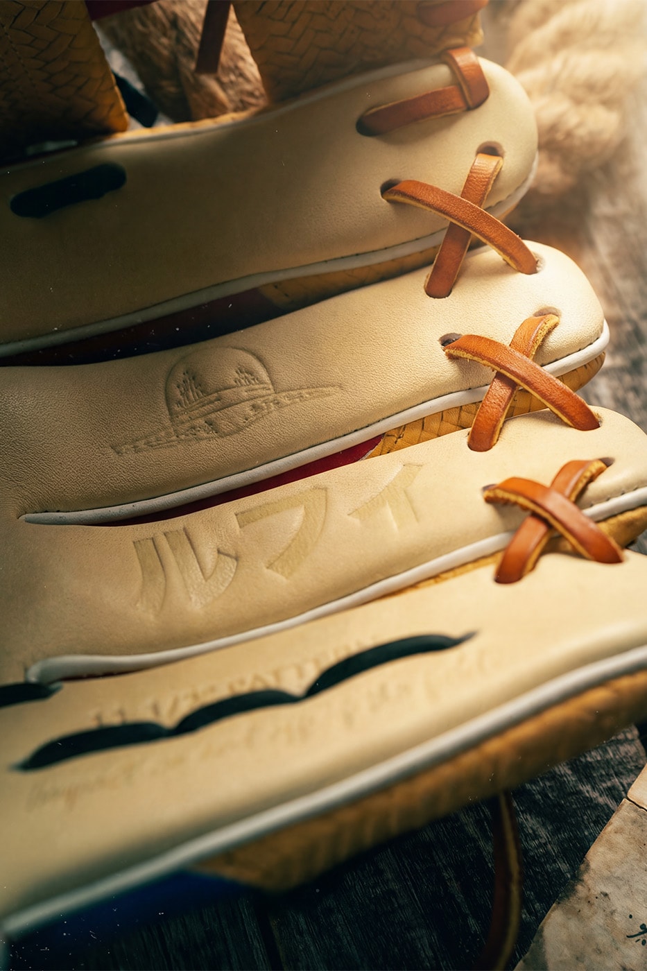 ‘One Piece’ x Absolutely Ridiculous Monkey D. Luffy RARE Edition Baseball Glove Release Info
