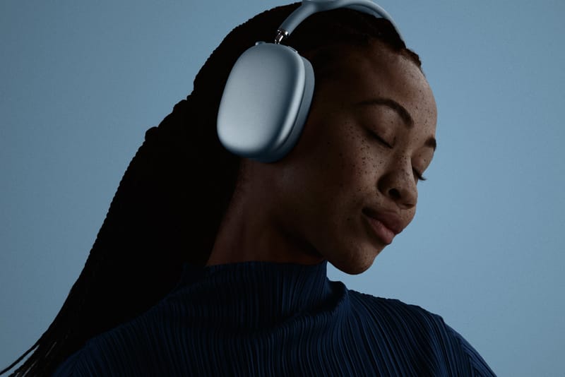 Apple Announces AirPods Max 2