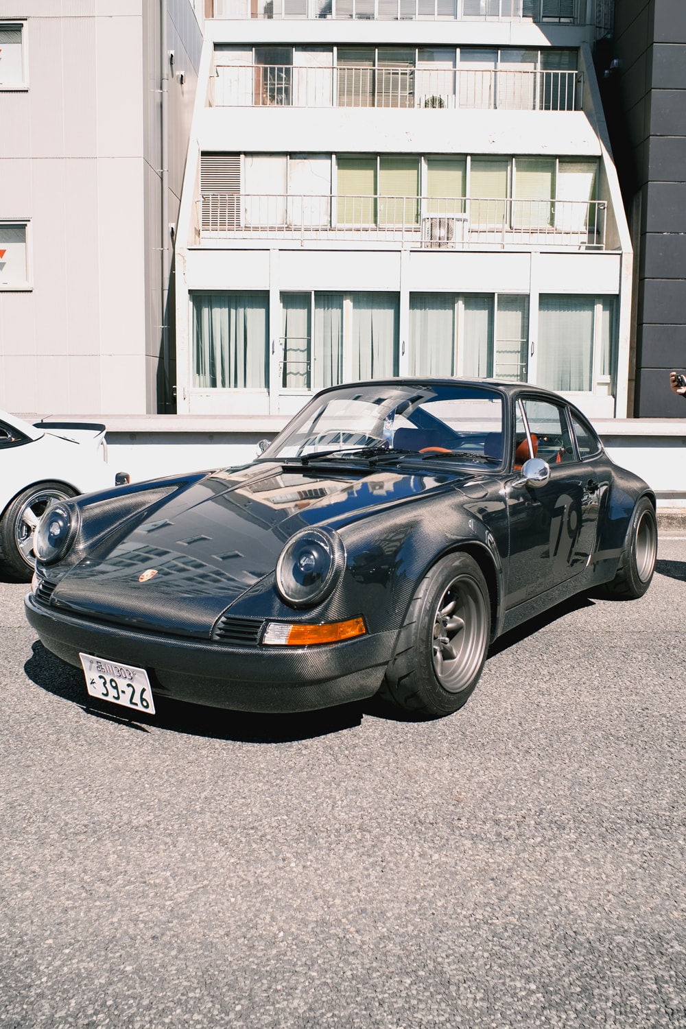 Luftgekühlt 2026 Tokyo Japan Event Recap Porsche Porsches on a Highway Expressway Ginza Parked Takeover