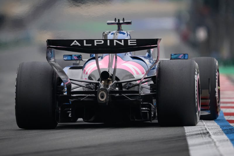 Mercedes Eyes 24% Stake in Alpine F1 Team