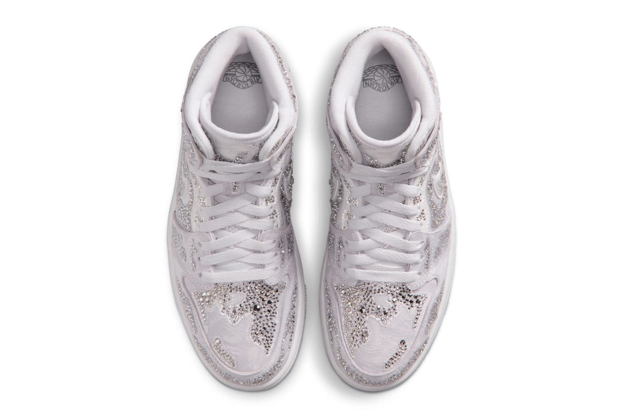 Best Sneaker Releases March 2026 Week 3 fragment design Nike Mind 001 Mind 002 Book 2 YOASOBI ASICS GEL-KINETIC FLUENT Y MM6 Margiela Supreme Timberland 6-Inch Boot COMME des GARÇONS HOMME New Balance ABZORB 2010 Nike First Sight Noir Triple Black adidas Houston Rodeo Pack C.P. Company ASICS GEL-QUANTUM 360 I Swarovski Air Jordan 1 High OG Vast Grey Humanrace adidas Adizero EVO SL Mars Nike Kobe 5 Protro Lower Merion Aces