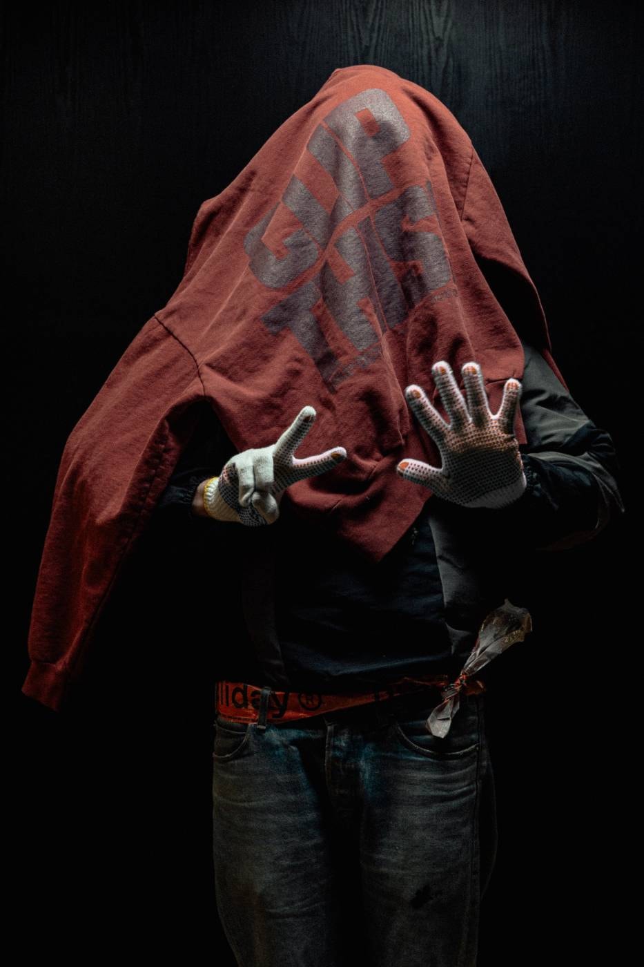 8 Drops na Hindi Mo Pwedeng Palampasin This Week Weekly Drops Supreme Maison Margiela MM6 Palace Skateboards TOGA Umbro Craig Green Fred Perry BTS HYBE Arc’teryx BEAMS BOY Hiking Patrol Mammut Holiday Call of Duty