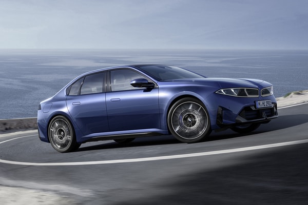 BMW i3 Neue Klasse Sedan First Look Reveal Photos 3-series m3 im3