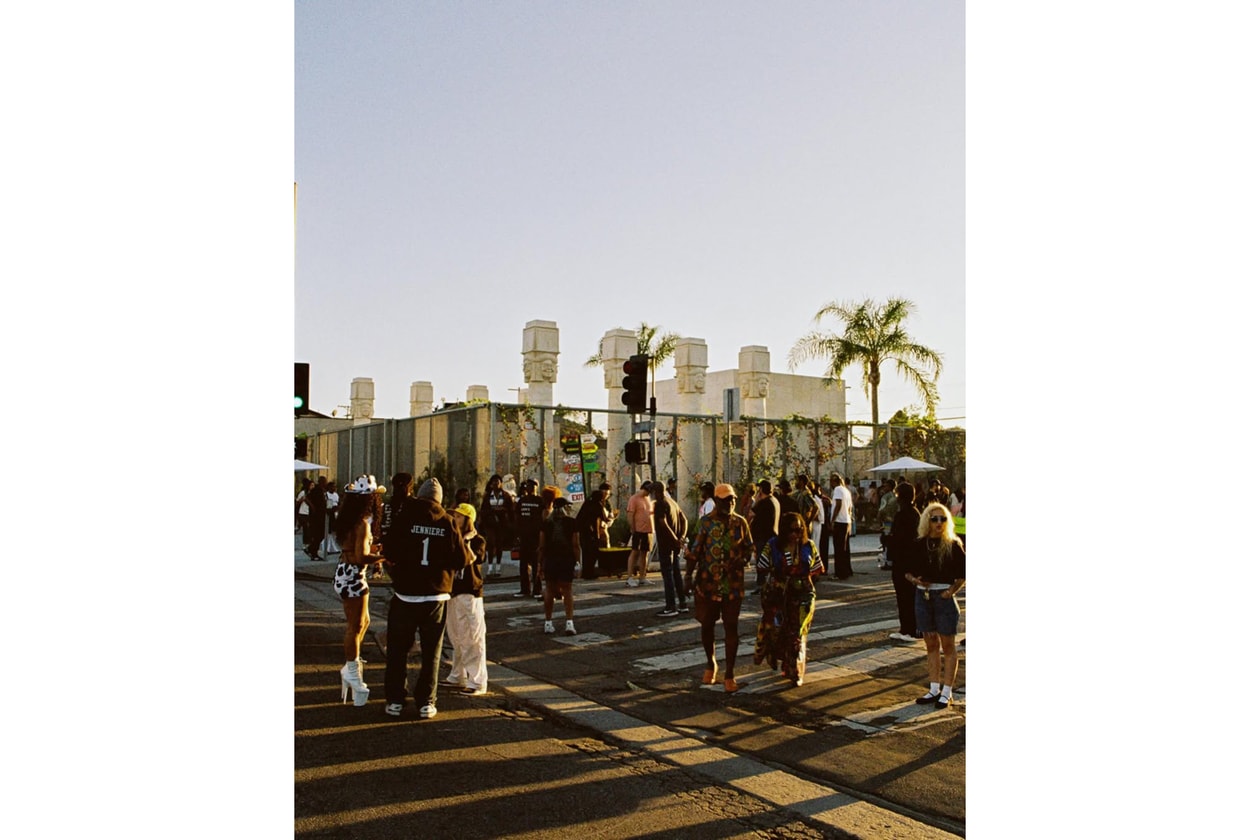 Lauren Halsey 在洛杉矶开幕 sister dreamer 雕塑公园 当代艺术 雕塑作品