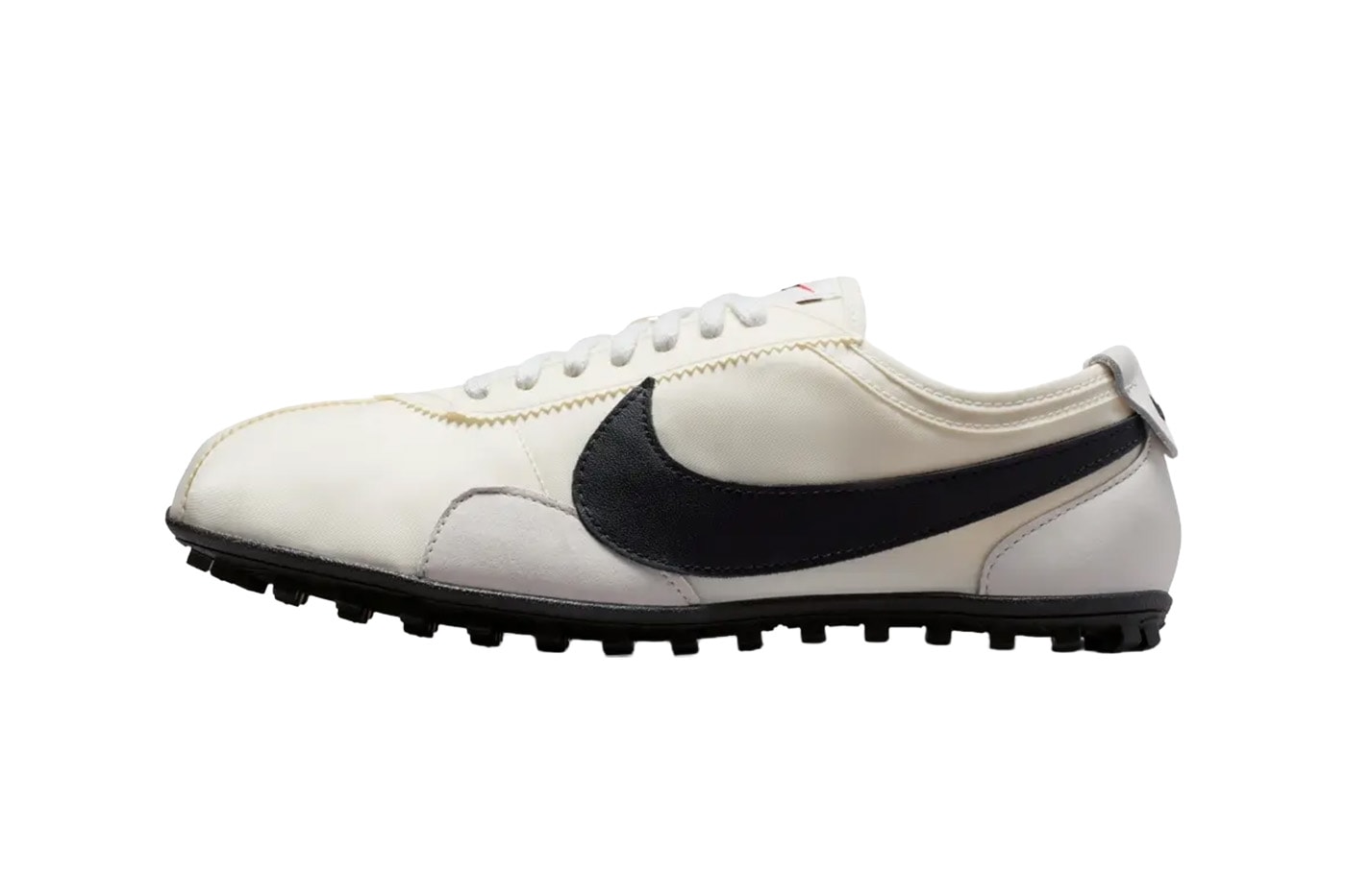 Nike Moon Shoe Soft Pearl II0407-001 Official Images