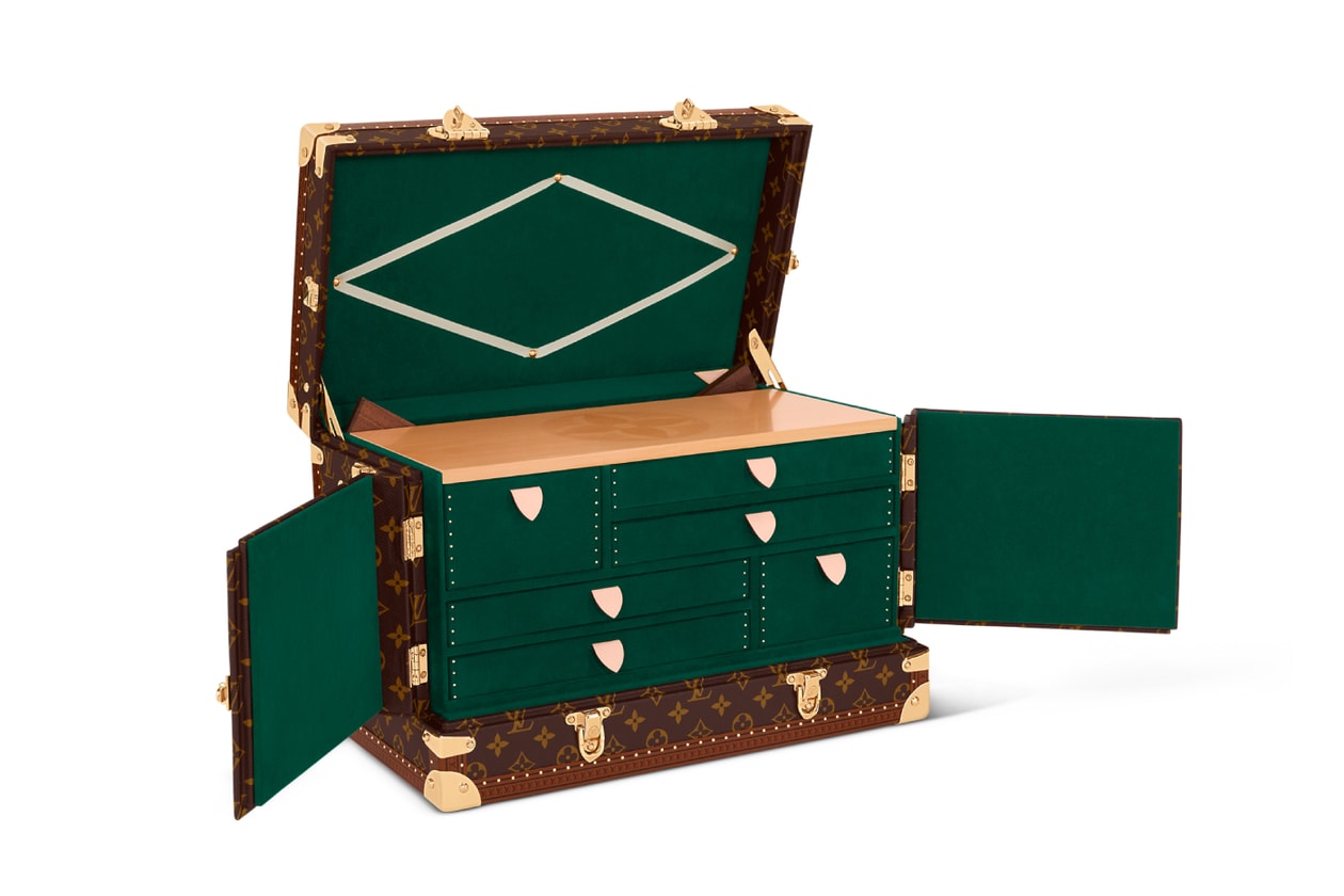 Set Mahjong Tercantik untuk Kolektor Modern louis vuitton hermes kith treats a24 tiffany co prada rimowa coach clot kith treats brunello cucinelli