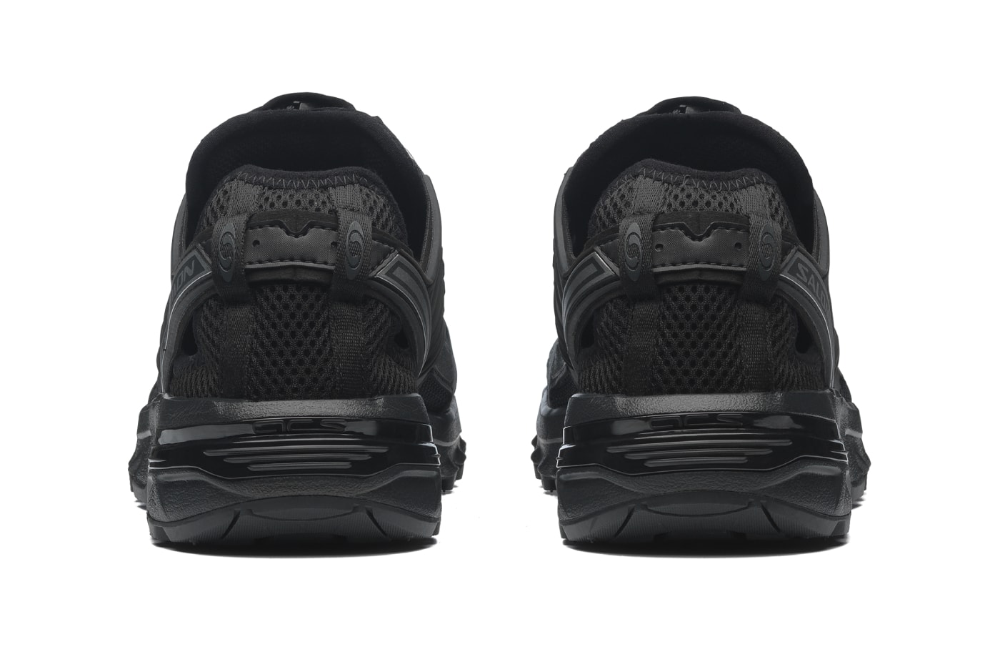 Salomon ACS Pro Shell L47957000 Rainy Day/Black/Castlerock L49160900 Black/Black/Black Release Info