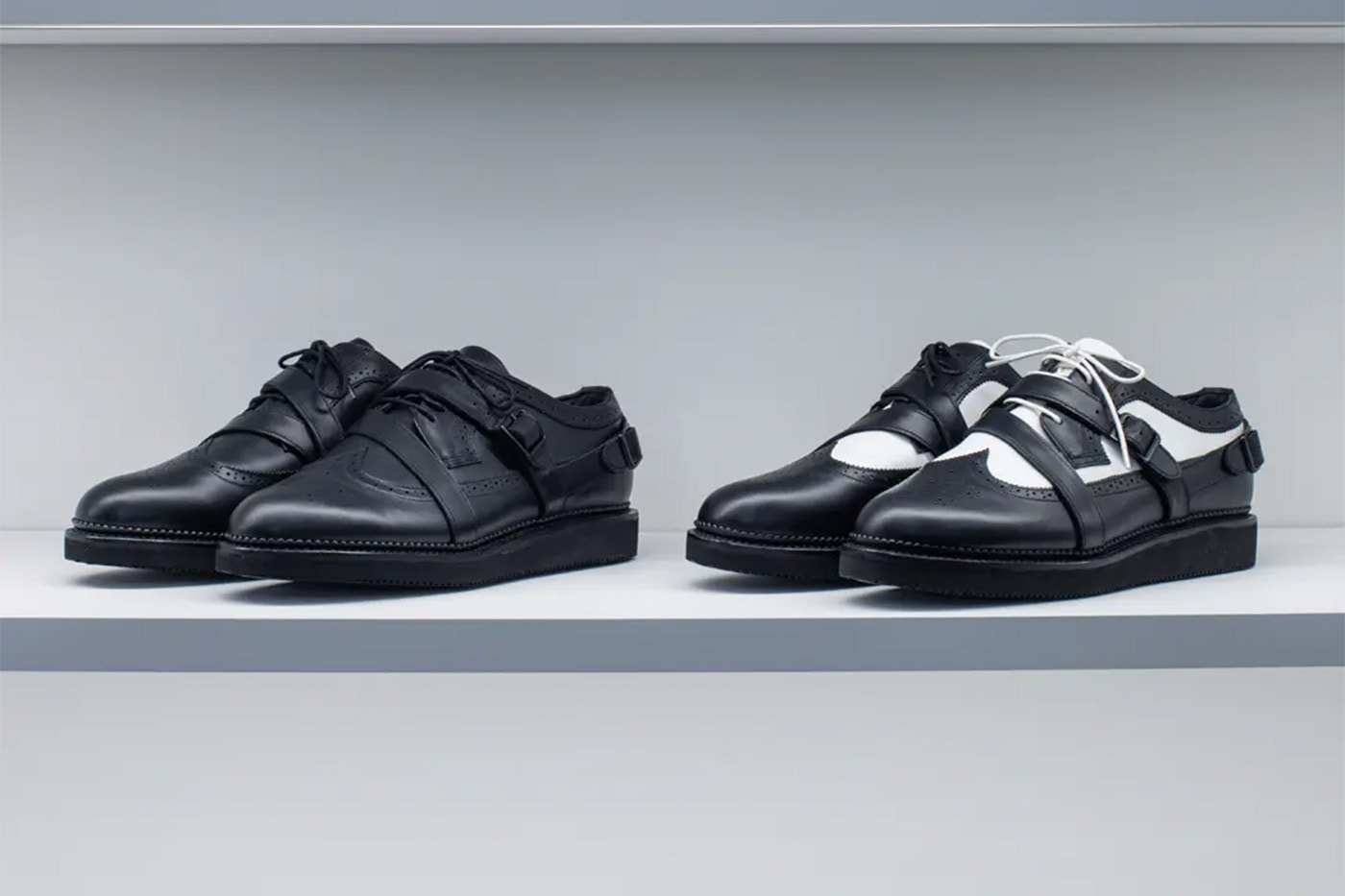 Engineered GarmentsとSuicokeがコラボレーション、ストラップウィングチップシューズのデュオを発表
