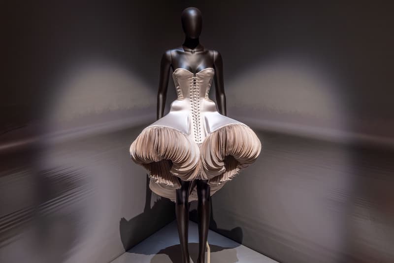 The V&A Announces "Schiaparelli: Fashion Becomes Art,” the First UK Exhibition Devoted to the Historic Maison