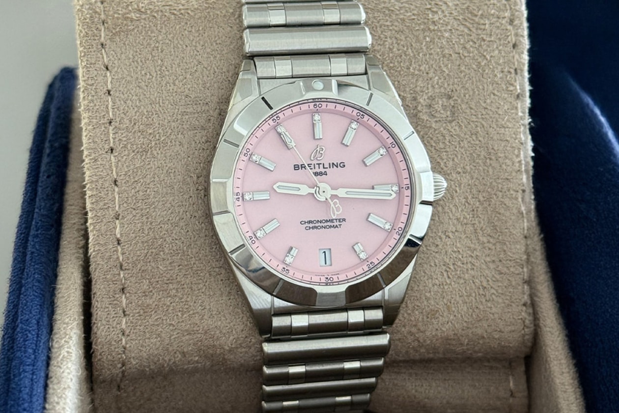 chrono24 watches gift graduation rolex explorer ii omega speedmaster cartier tank solo santos carree tudor black bay breitling chronomat grand seiko tissot iwc portugieser portofino 