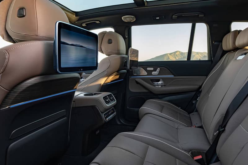 2027 Mercedes-Benz GLS-Class SUV with updated design, flat-plane-crank V-8 powertrain, and dashboard-spanning Superscreen interior display