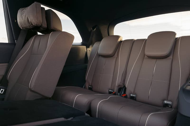 2027 Mercedes-Benz GLS-Class SUV with updated design, flat-plane-crank V-8 powertrain, and dashboard-spanning Superscreen interior display