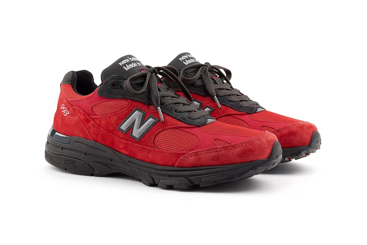 Best Sneaker Releases March 2026 Week 5 Vans Old Skool LX Archive Flame Pack Melitta Baumeister Nike Vomero Premium Pegasus Premium New Balance 5030 Magic Blue Electric Indigo Y-3 F50 TUNIT Beast Pack Versace Onitsuka Tiger Converse SHAI 001 Camo New Balance MADE in USA 993 Taro Team Red Virgil Abloh Archive Air Jordan 1 High OG fragment design Nike Air Liquid Max Pharrell adidas VIRGINIA Vario Flat Earther