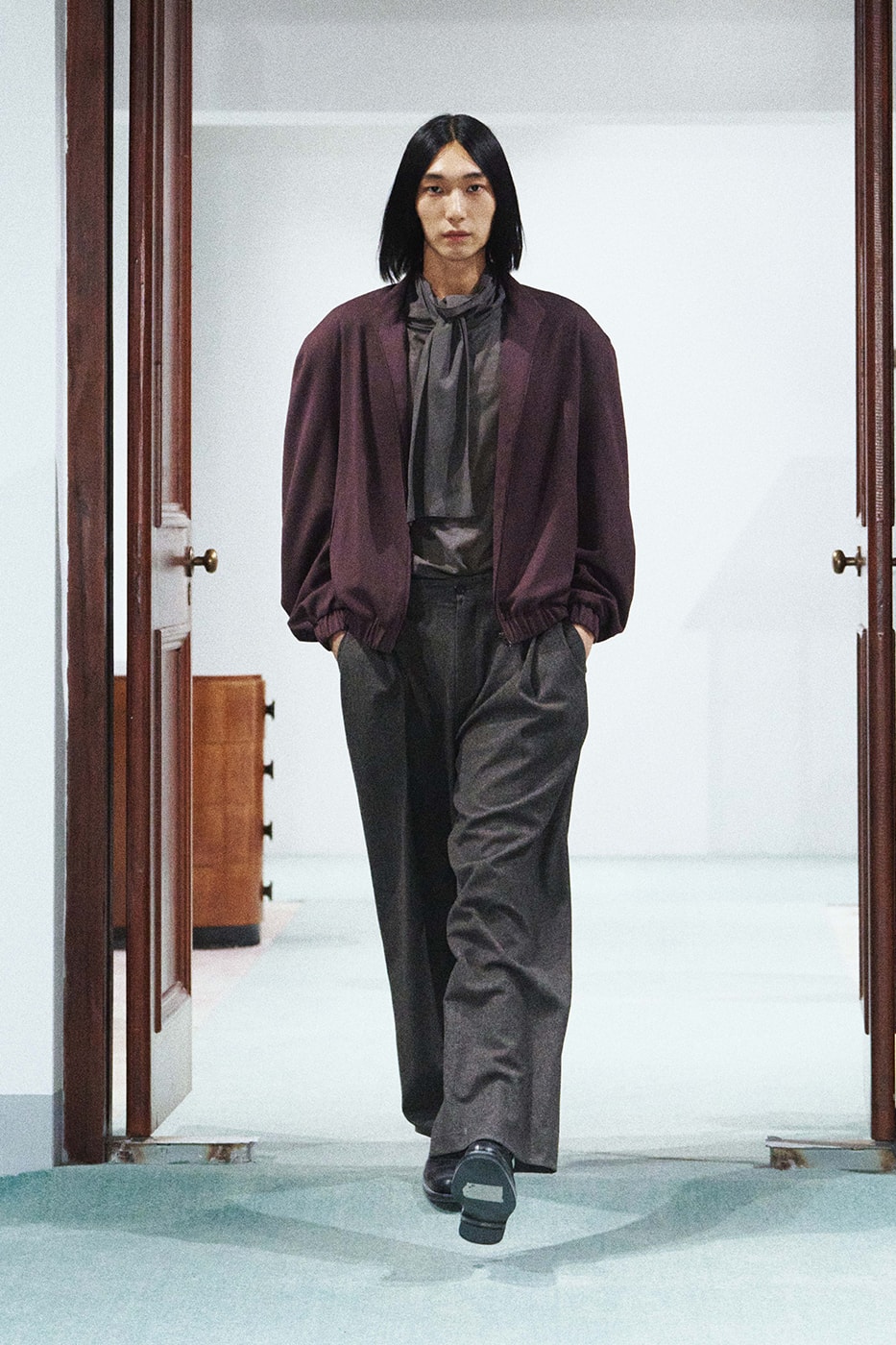 AMOMENTO Fall/Winter 2026 Shanghai Fashion Week Runway Show seoul korea fashion brand minimalist 