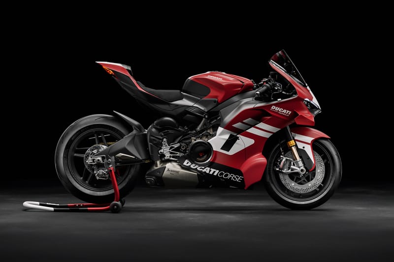 Ducati Celebrates Its 100-Year-Old Birthday With Superleggera V4 Centenario