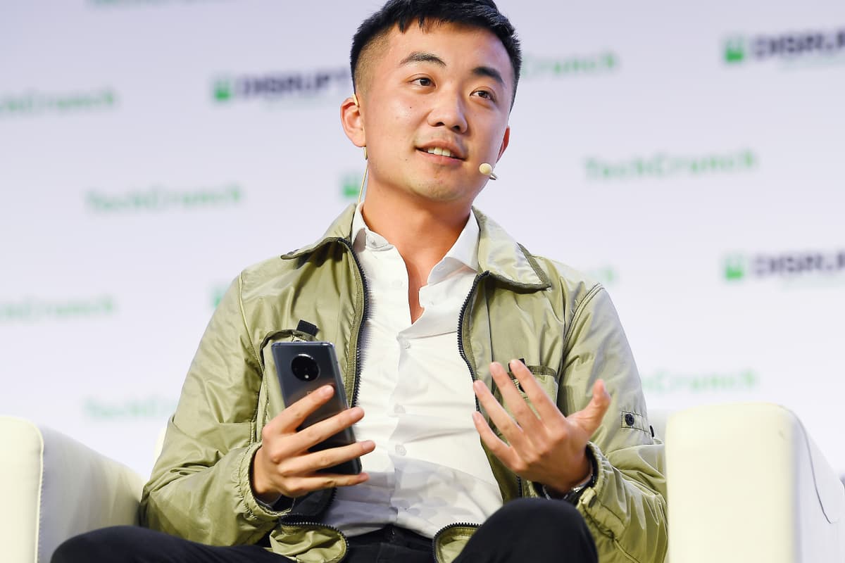 Nothing CEO Carl Pei — AI 스마트 글래스 전략