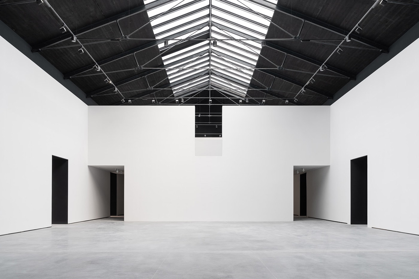 Central Pavilion Giardini della Biennale Reopening Venice Art Biennale Arianna Laurenzi Cristiano Frizzel