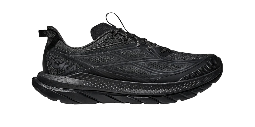 HOKA Mach Remastered Drops in “Obsidian” and “Frost/Cosmic Grey”