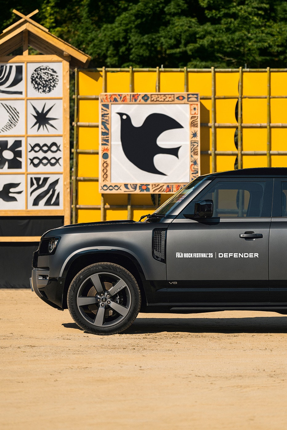 Defender Renews Partnership Fuji Rock Festival