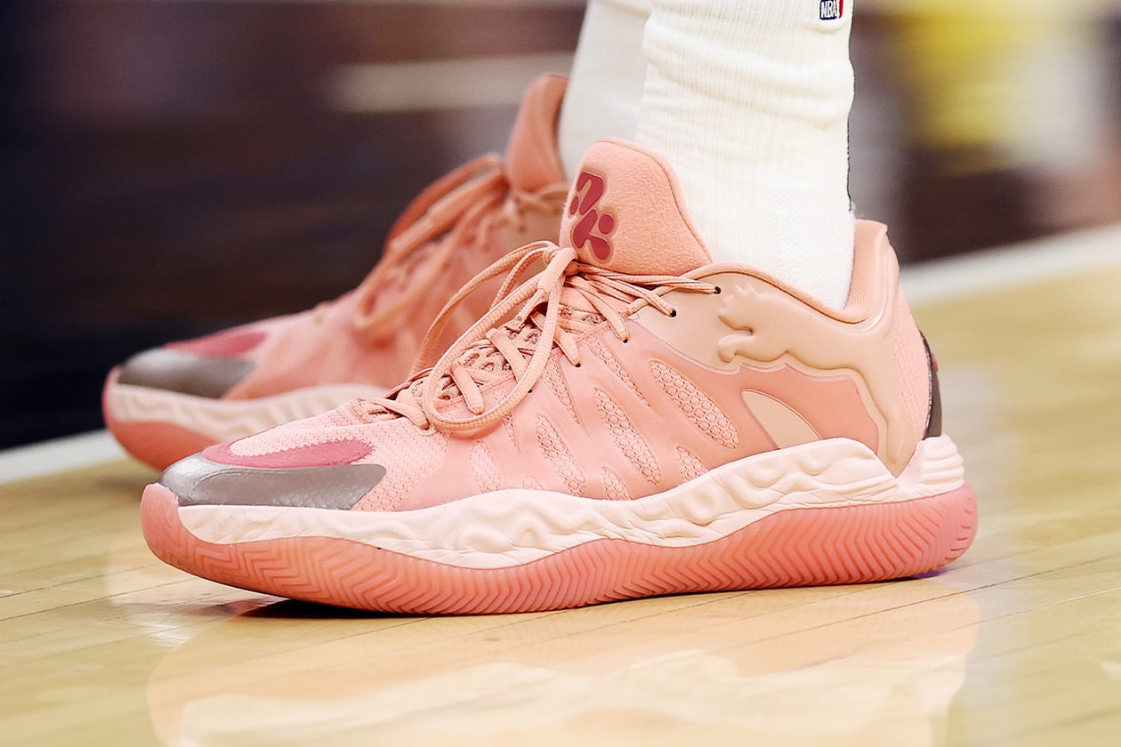 NBA and WNBA Signature Shoe List 2026 Aaron Gordon 361 AG 6 A’ja Wilson Nike A’Two Andrew Wiggins Peak AW4 Angel Reese Reebok Angel Reese 1 Anthony Edwards adidas Anthony Edwards 2 Austin Reaves Rigorer AR3 Breanna Stewart PUMA Stewie 5 Damian Lillard adidas Dame X De’Aaron Fox Under Armour Curry Fox 2 Devin Booker Nike BOOK 2 Donovan Mitchell adidas D.O.N. Issue #7 Giannis Antetokounmpo Nike Zoom Freak 8 Ja Morant Nike Ja 3 Jacy Sheldon Holo JS:01 James Harden adidas Harden Vol. 10 Jaylen Brown 741 Performance Rover Jayson Tatum Jordan Tatum 4 Jimmy Butler Li-Ning JB4 Joel Embiid Skechers SKX JE1 JuJu Watkins Nike LeBron NXXT Gen by JuJu Kawhi Leonard New Balance KAWHI V Kevin Durant Nike KD19 Klay Thompson ANTA KT 11 Kyrie Irving ANTA KAI 3 LaMelo Ball PUMA MB.05 LeBron James Nike LeBron 23 Luka Dončić Jordan Luka 5 Nikola Jokić 361 Joker 2 Sabrina Ionescu Nike Sabrina 4 Scoot Henderson PUMA Scoot Zeros III Shai Gilgeous-Alexander Converse SHAI 001 Lux Stephen Curry Under Armour Curry 13 Tyrese Haliburton PUMA Hali 1