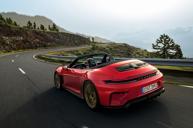 Porsche 911 GT3 S/C Cabriolet Details and Features S/T speedster convertible red gold grey pyro red graphics gt3 rs