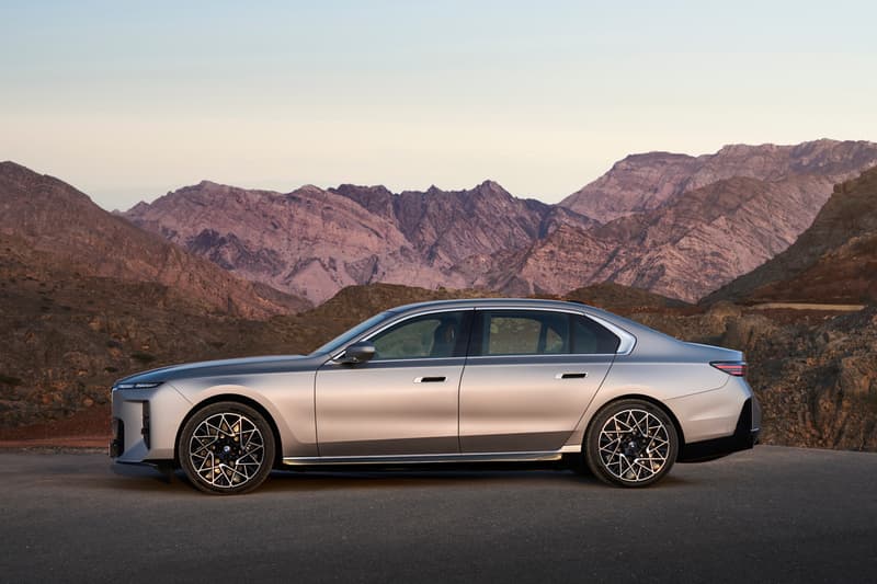 BMW Introduces Neue Klasse 7-Series Luxury Limousine 7-er