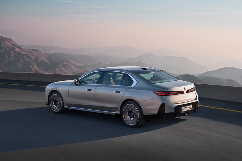 BMW Introduces Neue Klasse 7-Series Luxury Limousine 7-er