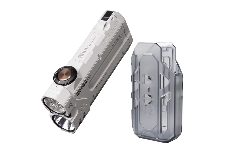 LOOPGEAR SK05 Pro 2 dual-beam flashlight with 5000 lumens and USB-C power bank in rugged EDC setup