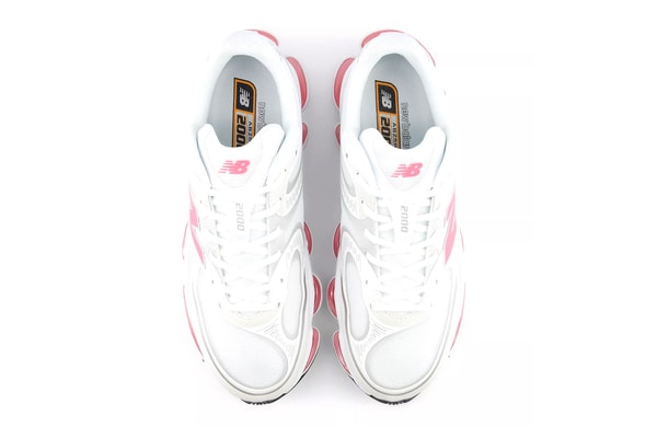 New Balance Prepares the 2000 ABZORB Silhouette in "White/Pink Heat" U20007MM