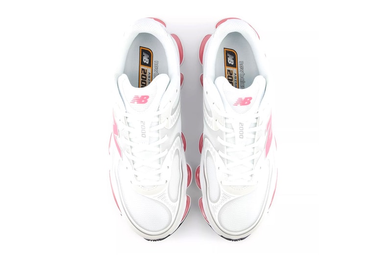 New Balance Prepares the 2000 ABZORB Silhouette in "White/Pink Heat" U20007MM