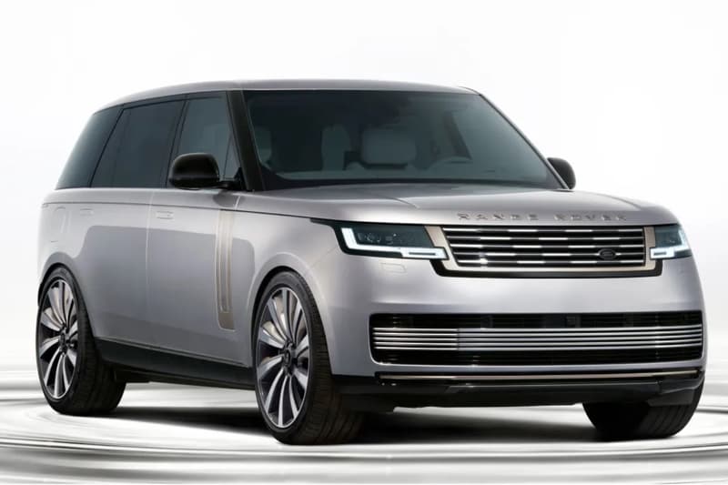 Range Rover SV Ultra in Titan Silver showcasing liquid-metal paint and ultra-luxury SUV presence