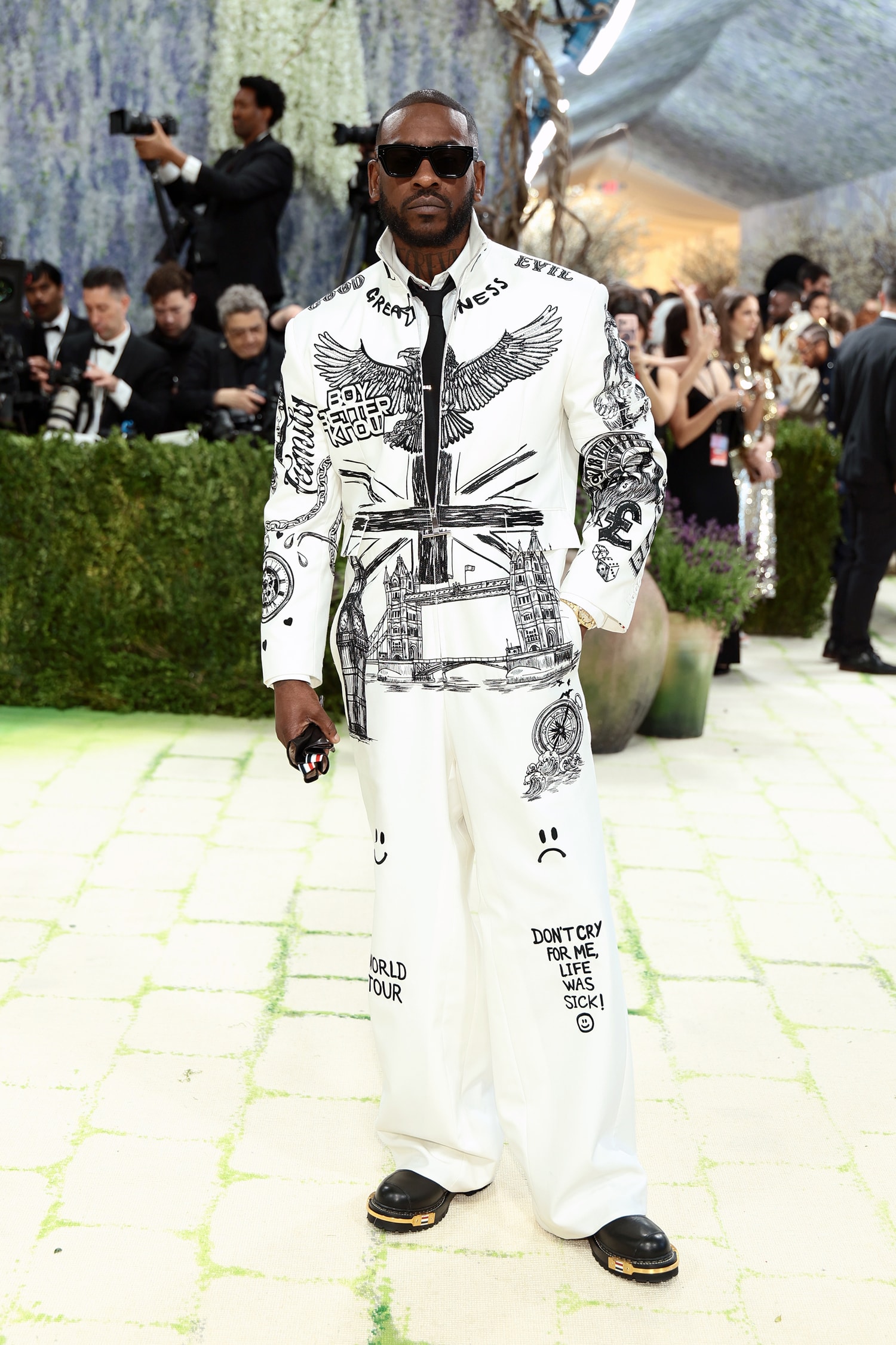 The Celebrities Who Won Met Gala 2026’s “Fashion Is Art” Dress Code