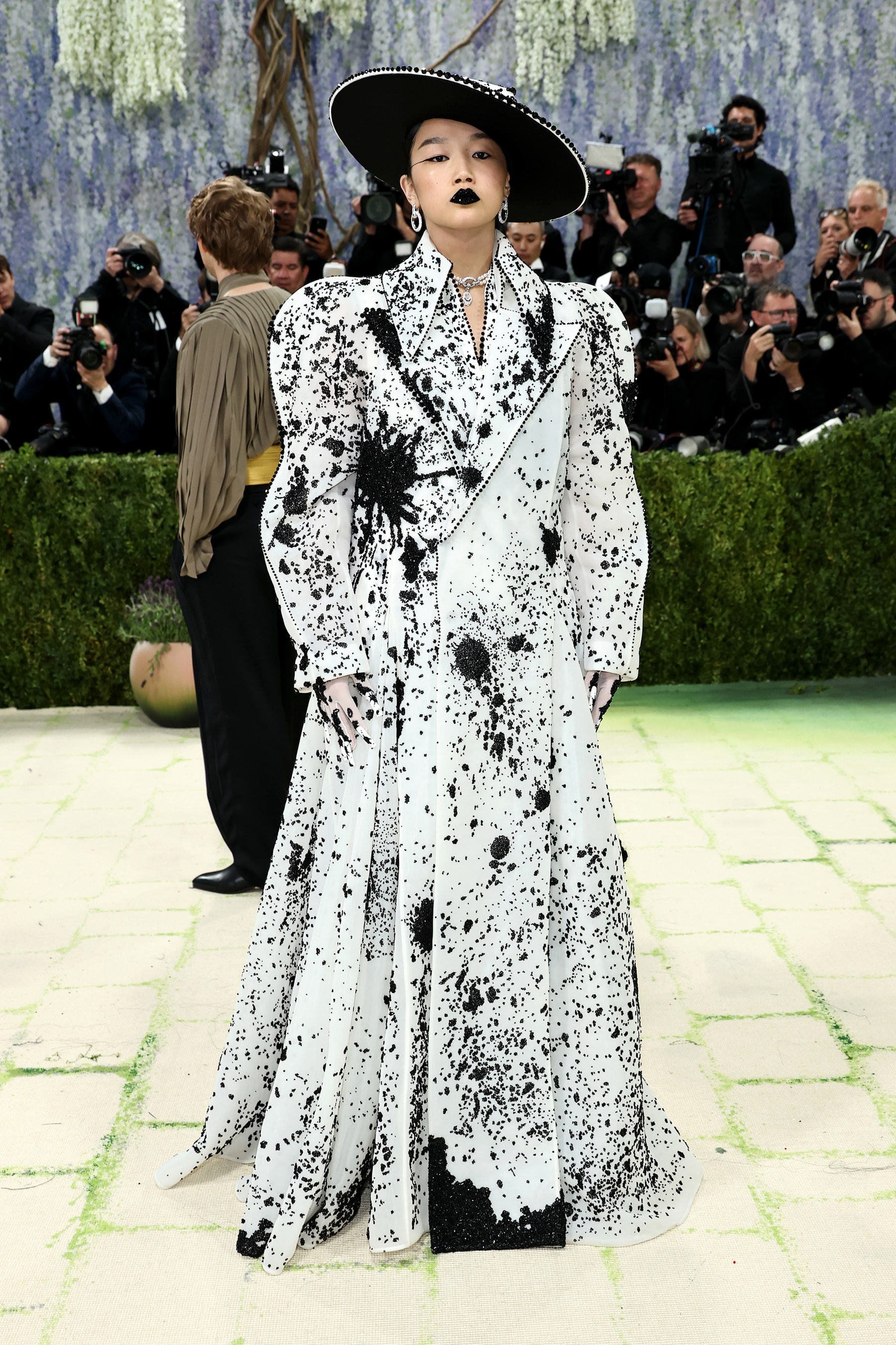 The Celebrities Who Won Met Gala 2026’s “Fashion Is Art” Dress Code