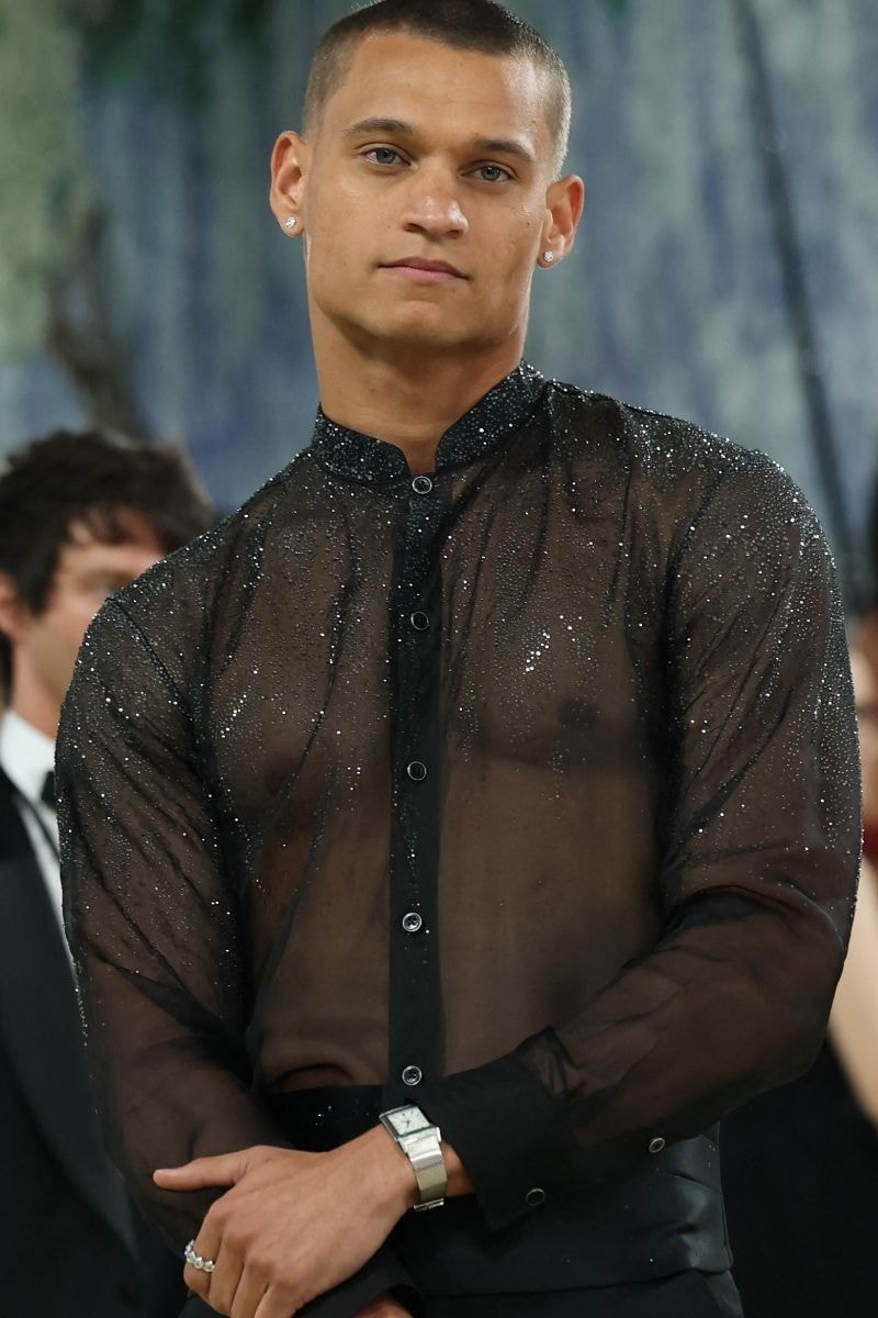 Jaeger LeCoultre Debuts Reverso Tribute Milanese Cocktail Watches Met Gala 2026 Red Carpet Finn Wolfhard Tyriq Withers