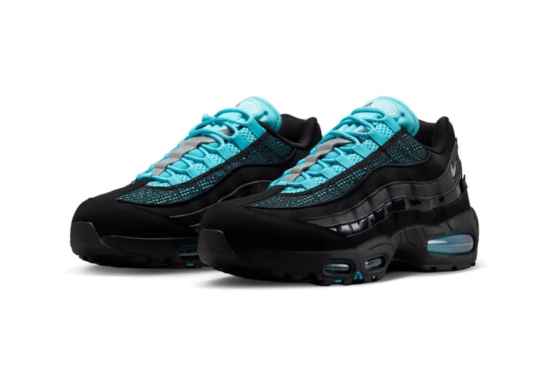 Nike Air Max 95 Big Bubble SE Scorpion in black and gamma blue with metallic silver and chrome accents - detail view 4