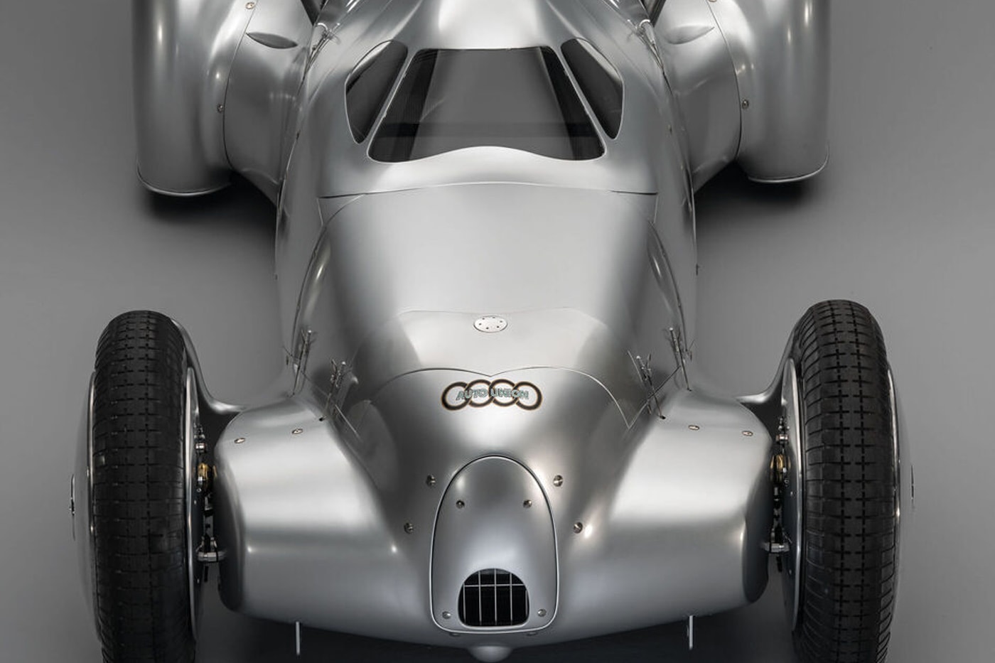 Silver Arrow Reborn: Audi Tradition Unveils the Recreated 1935 Auto Union Lucca good wood festival of speed record breaking