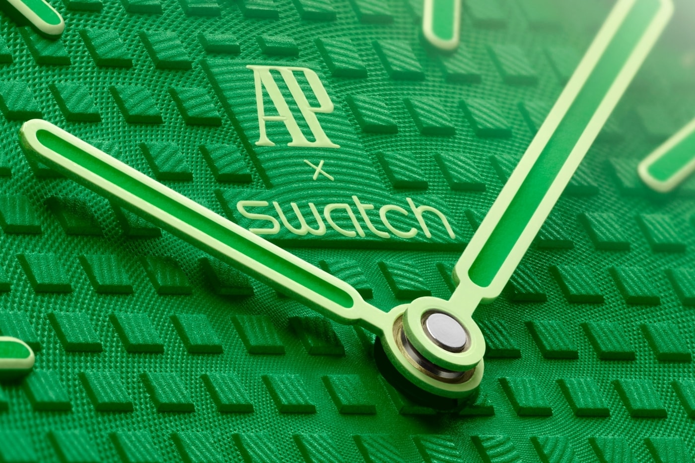 Swatch x Audemars Piguet Royal Pop Collaboration Release Info OTTO ROSSO/SSX03R100 HUIT BLANC/SSX03W100N GREEN EIGHT/SSX03G100N BLAUE ACHT/SSX03L101N ORENJI HACHI/SSX03L103N LAN BA/SSX03L100N OCHO NEGRO/SSX03W101N OTG ROZ/SSX03J100N